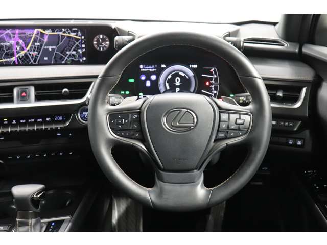 Lexus UX 9