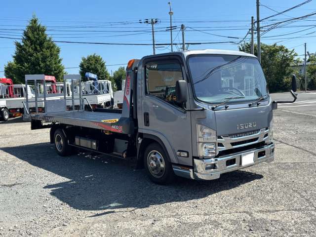 Isuzu Elf 2