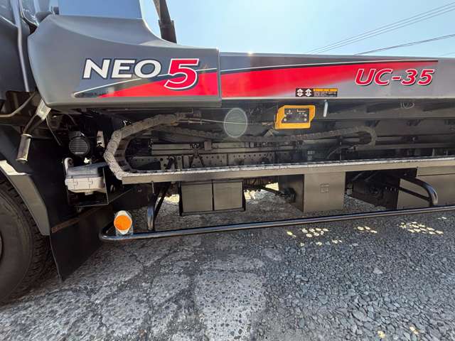 Isuzu Elf 10