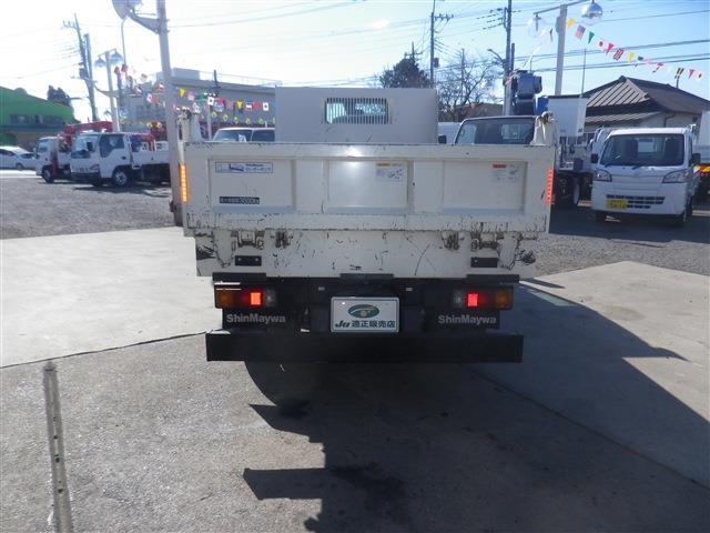 Hino Dutro 6