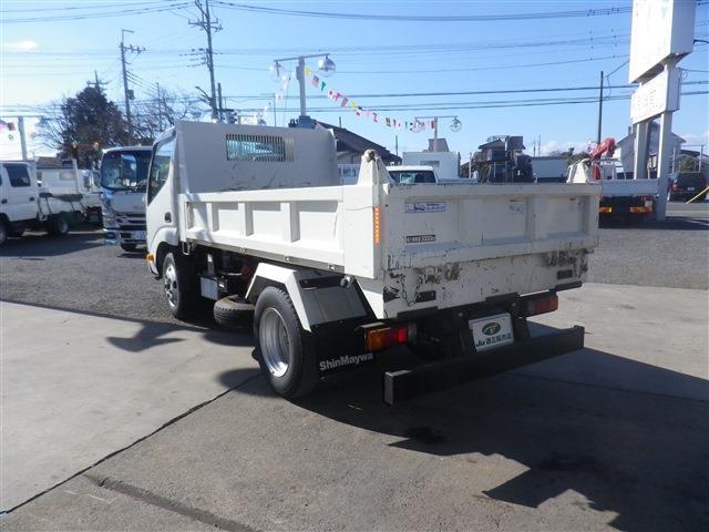 Hino Dutro 7
