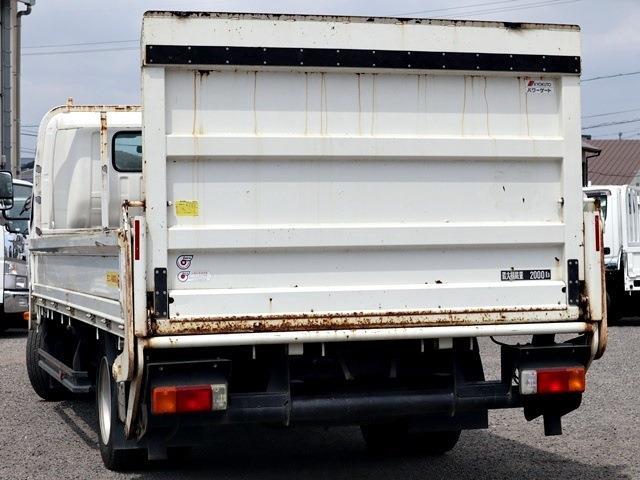 Hino Dutro 2
