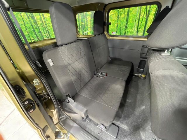 Daihatsu Atrai 9