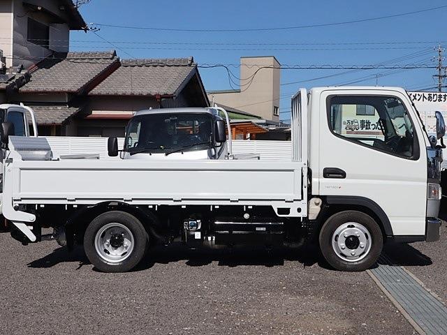 Mitsubishi Fuso Canter 8