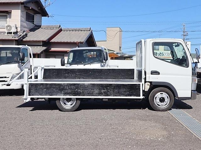 Mitsubishi Fuso Canter 10