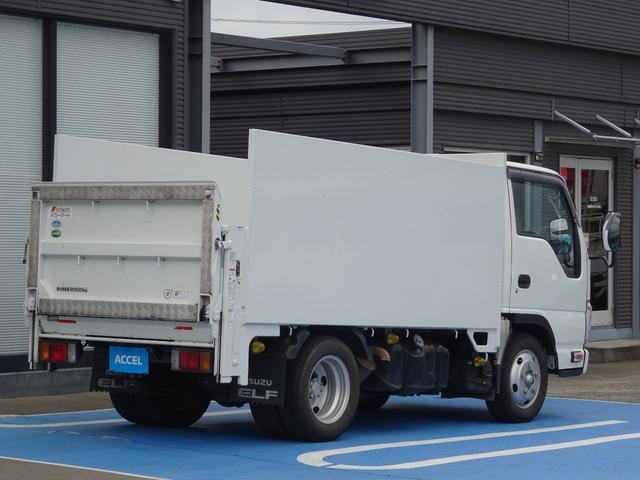 Isuzu Elf 12