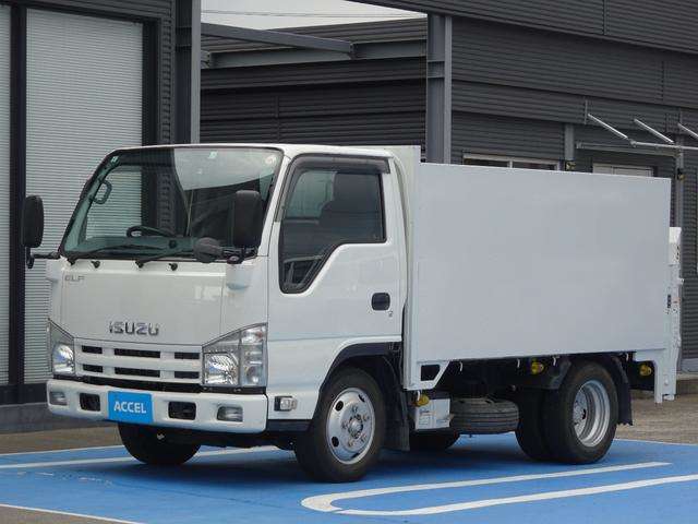 Isuzu Elf 7