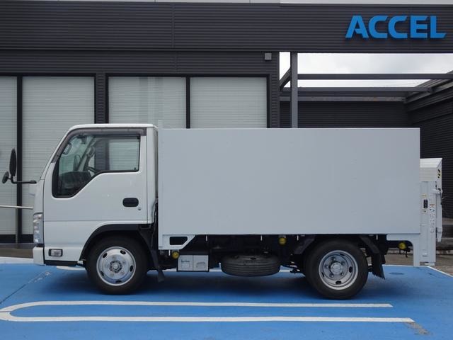 Isuzu Elf 9