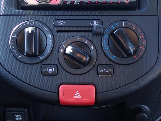 Nissan NV150 AD 11