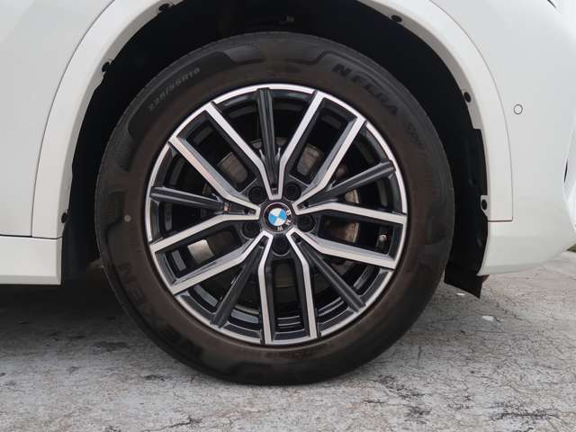 BMW X1 11