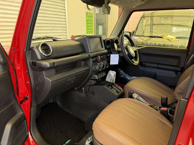 Suzuki Jimny Nomade 12
