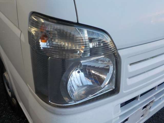 Mazda Scrum Truck 9