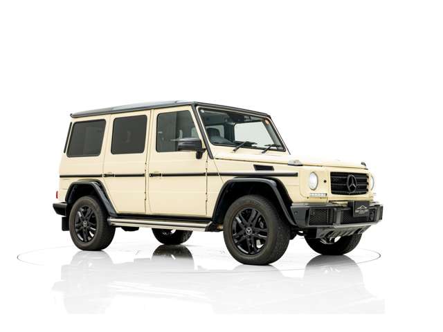 Mercedes-Benz G-Class 9