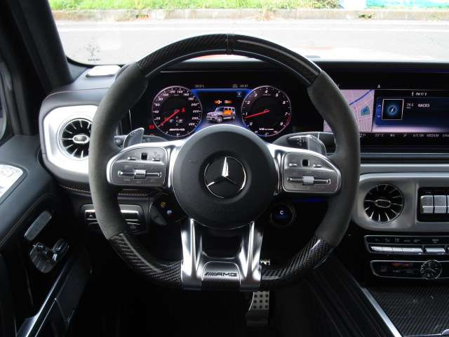 Mercedes-Benz G-Class 9