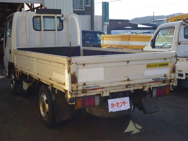 Isuzu Elf 12