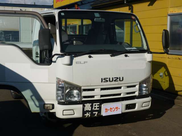 Isuzu Elf 3