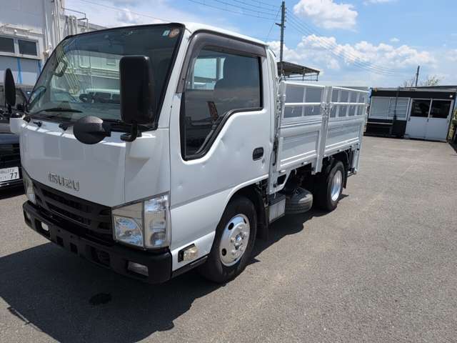 Isuzu Elf 2