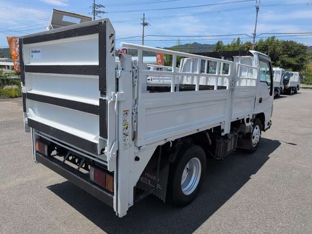 Isuzu Elf 5