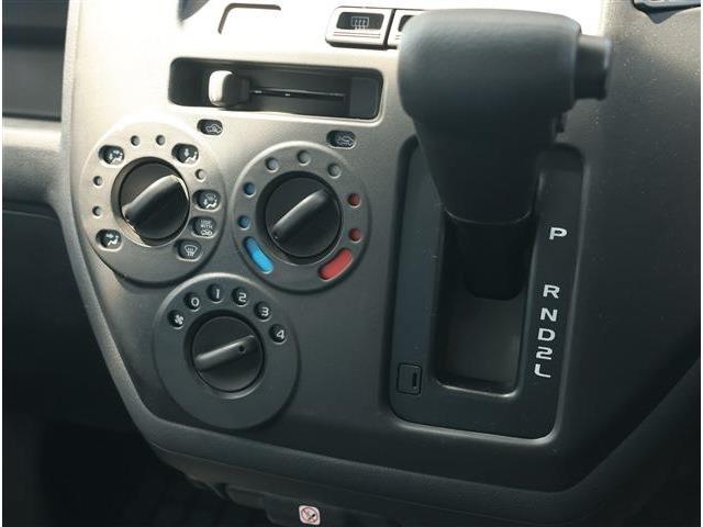 Daihatsu グランマックスカーゴ 4