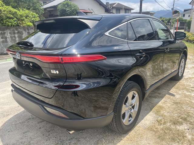 Toyota Harrier 5
