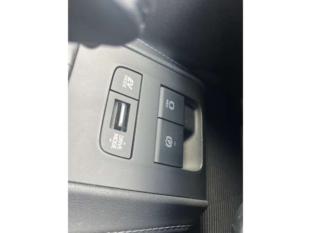 Toyota Harrier 10
