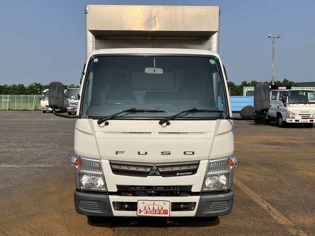 Mitsubishi Fuso Canter 3