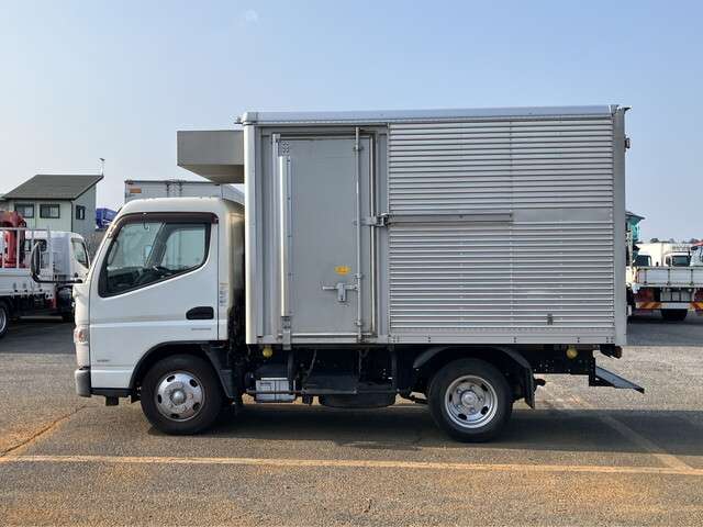 Mitsubishi Fuso Canter 4