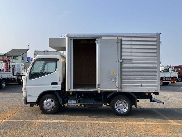 Mitsubishi Fuso Canter 5