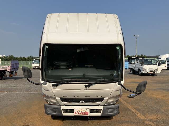 Mitsubishi Fuso Canter 7