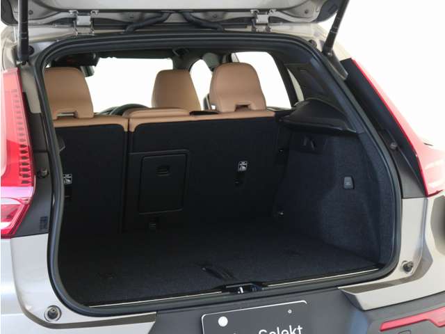 Volvo XC40 10