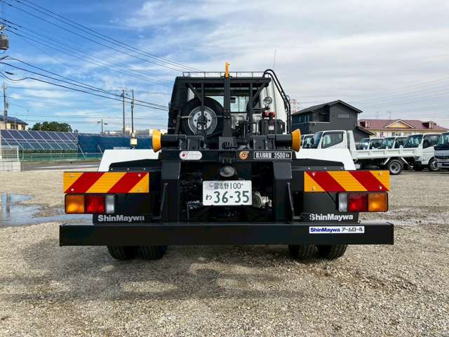 Mitsubishi Fuso Fighter 12