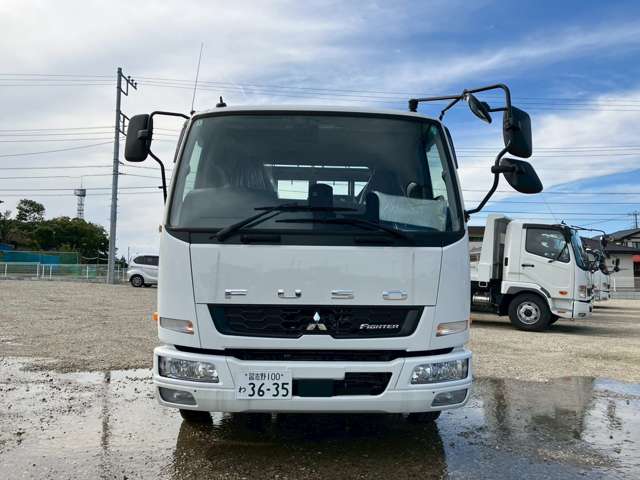 Mitsubishi Fuso Fighter 8