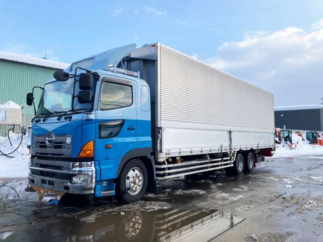 Hino Profia 2