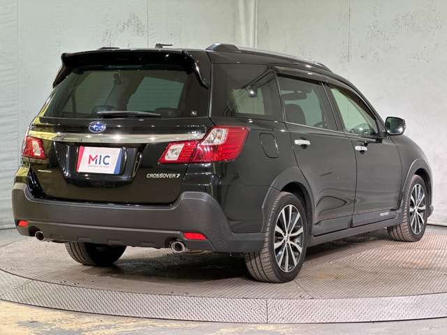 Subaru Exiga Crossover7 6