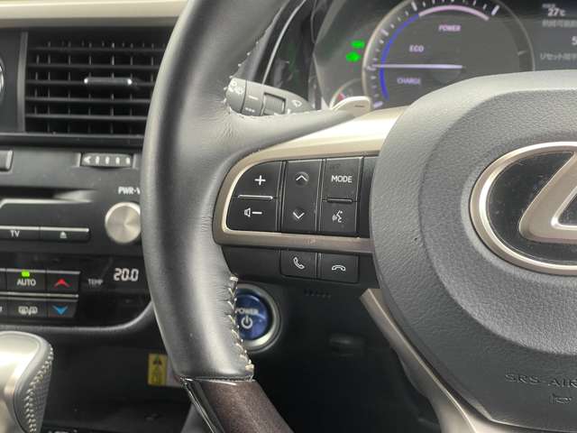 Lexus RX 7