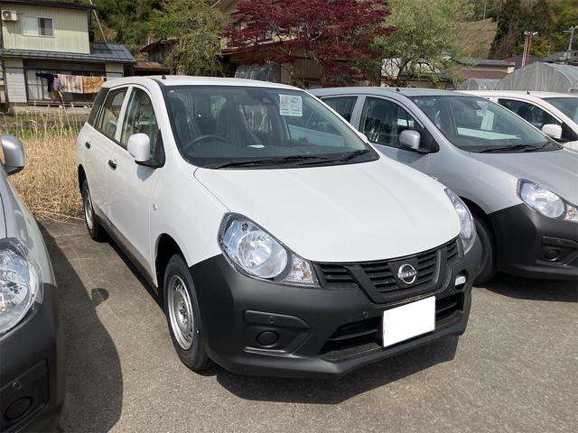Nissan AD 3