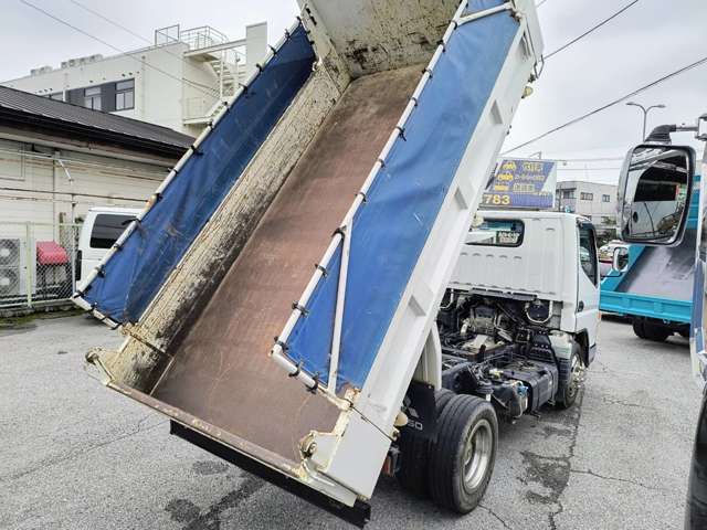 Mitsubishi Fuso Canter 7