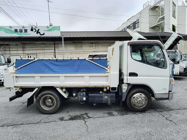Mitsubishi Fuso Canter 9