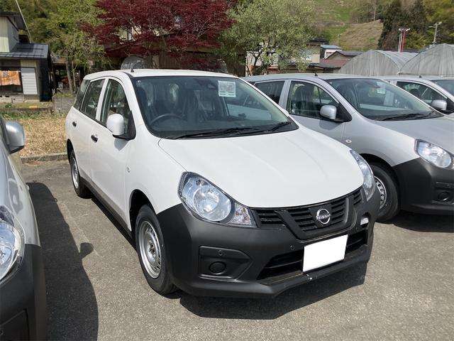 Nissan AD 3