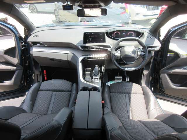 Peugeot 5008 7