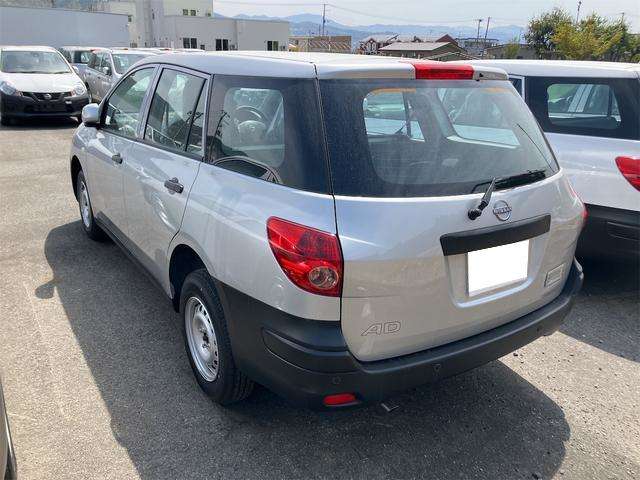 Nissan AD 6