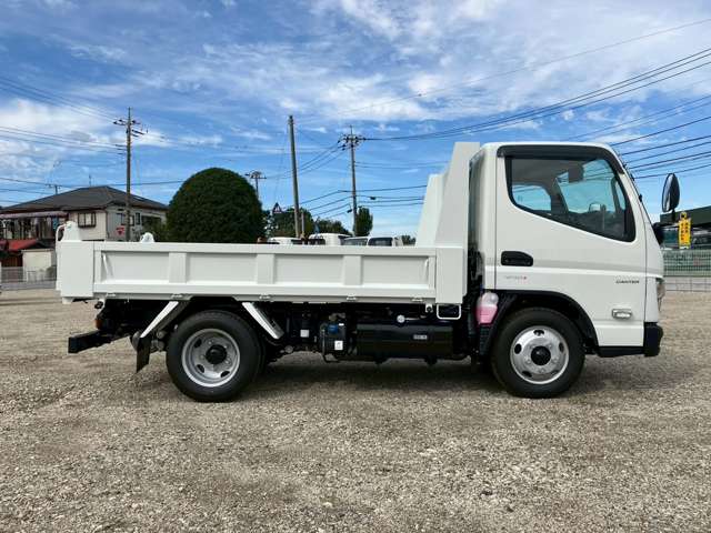 Mitsubishi Fuso Canter 11