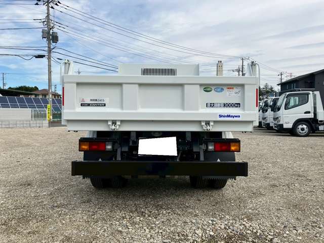 Mitsubishi Fuso Canter 12