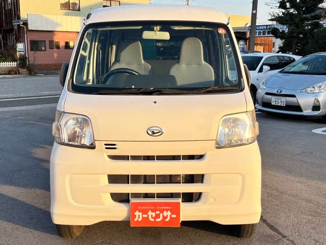 Daihatsu Hijet Cargo 5