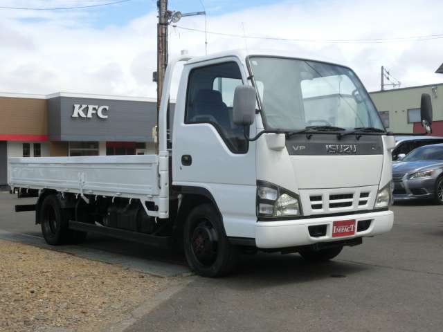 Isuzu Elf 12