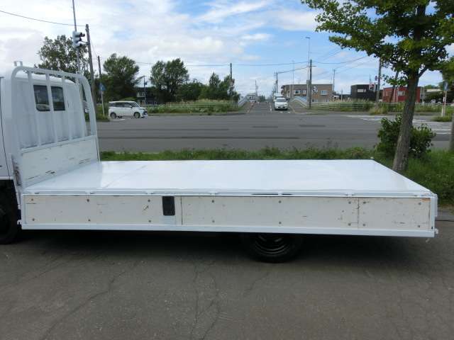 Isuzu Elf 5