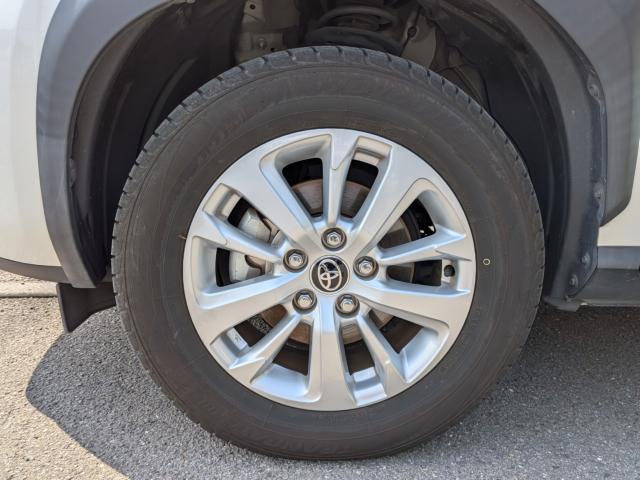 Toyota Yaris Cross 8