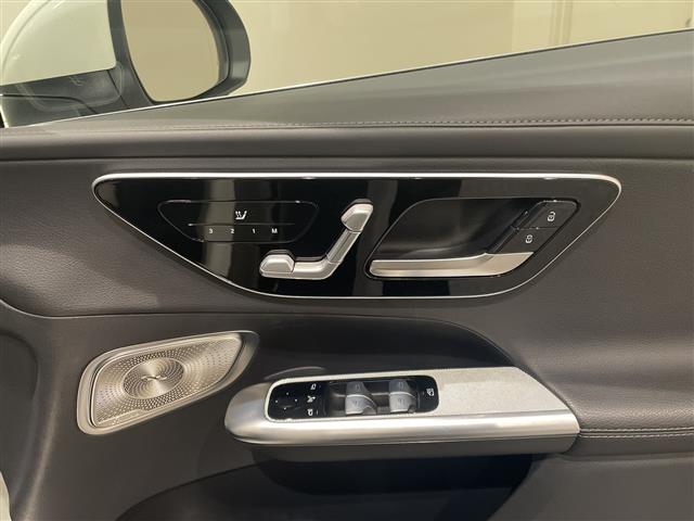 Mercedes-Benz GLC 11