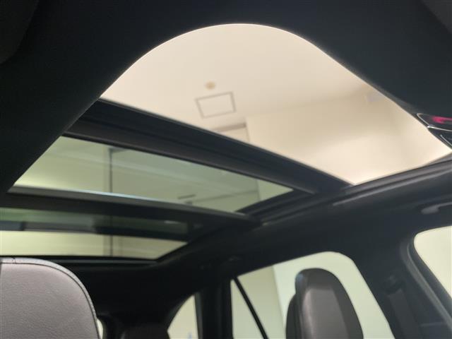 Mercedes-Benz GLC 4