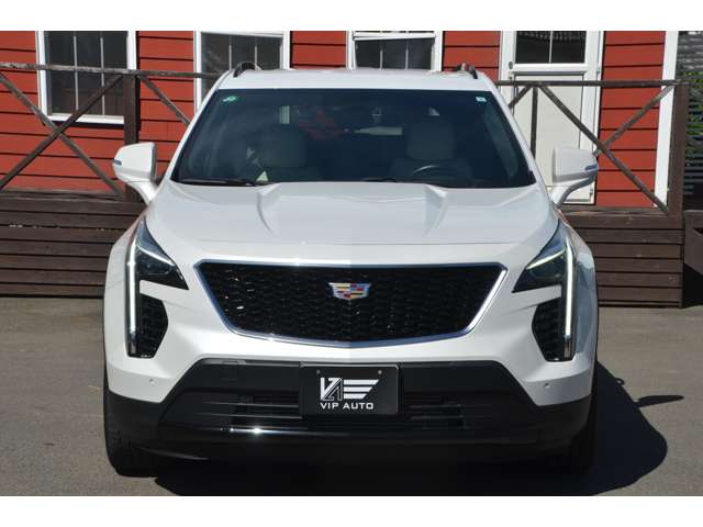 Cadillac XT4 2